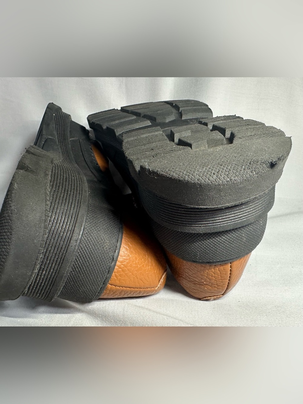 INTENTIONALLY BLANK COURTNEY LUG SOLE MARY JANE - BLACK/CAFE Size 8.5 - Picture 10 of 13